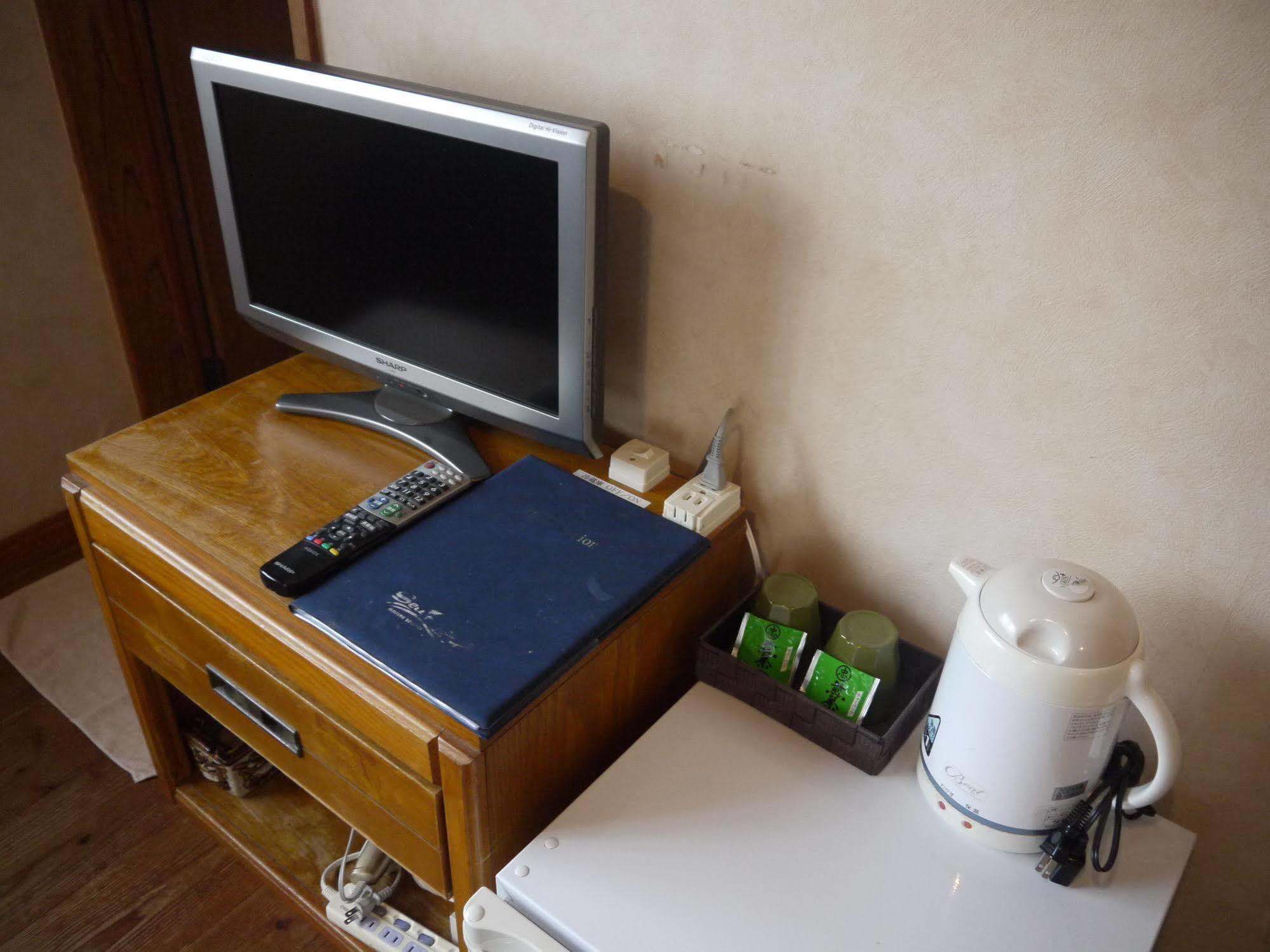 Pension Sea Friend Токасики Экстерьер фото